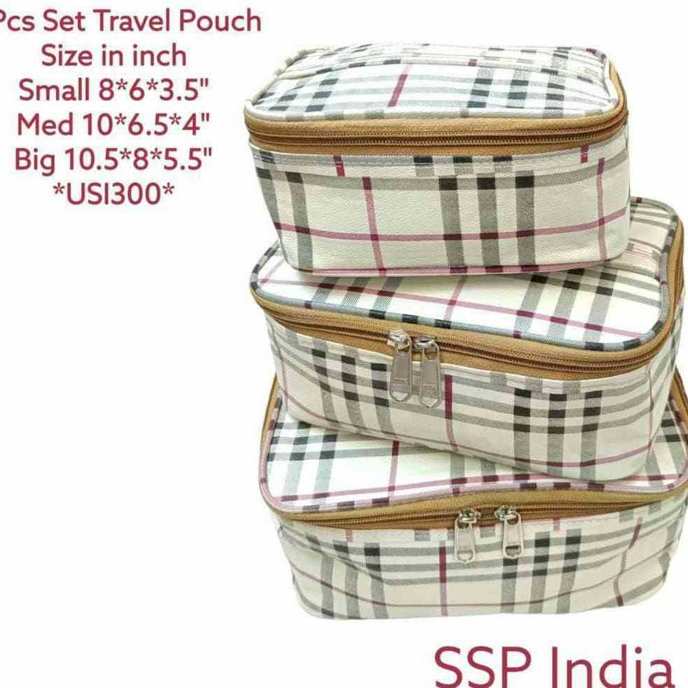 SHREE SHYAM PRODUCTS 3 PCS SET CHECKS PRINT TRAVEL POUCH