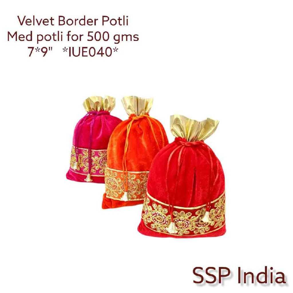SHREE SHYAM PRODUCTS 500 GMS JARI LACE BORDER VELVET POTLI BAGS