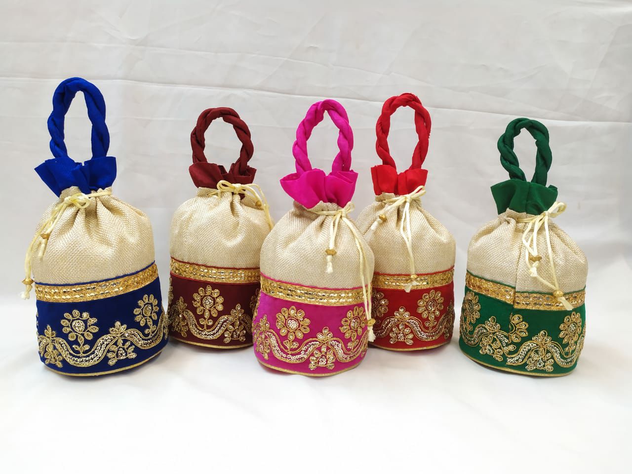 SHREE SHYAM PRODUCTS JUTE POTLI LACE BORDER MAROON